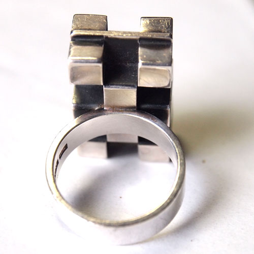 Elis Kauppi(Kupitaankulta) シルバーキュービックリング