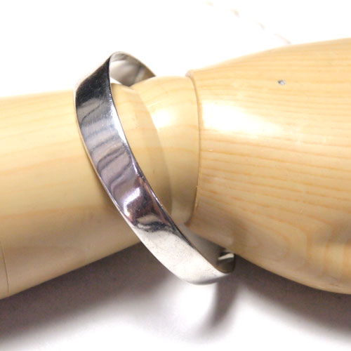 ALTON　シルバーソリッドバングル