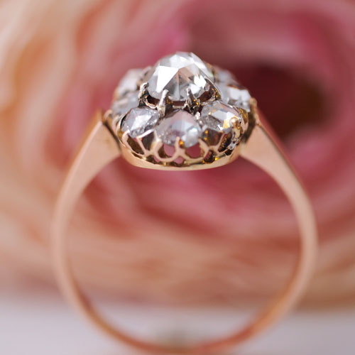 18金　ローズカットダイヤモンド　クラスターオーヴァルリング（アンティークジュエリー）