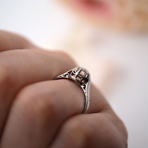 プラチナ　ローズカットダイヤモンド　ソリティアリング（アンティークジュエリー）