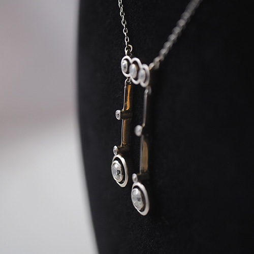 14金　ホワイトゴールド　オールドヨーロピアンカットダイヤモンド　ネグリジェネックレス