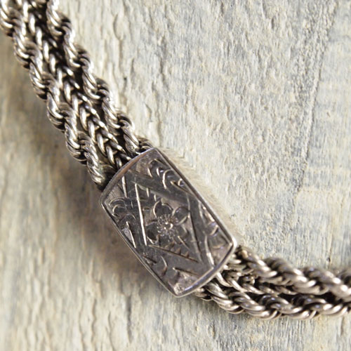 ヴィクトリアン　シルバー　タッセルアルバートチェーン(ショート）