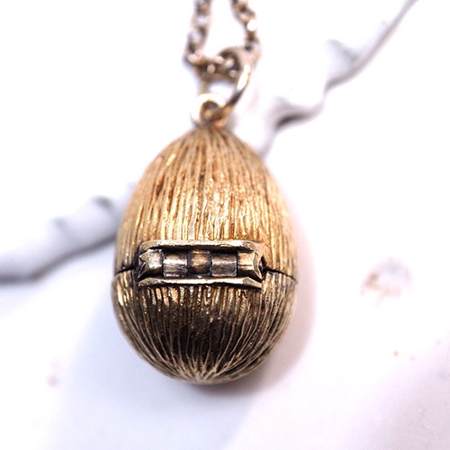 STUART DEVLINスチュアートデヴリン　フラワーインエッグ　シルバーペンダント