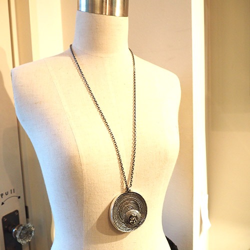 JORMA LAINE ヨルマレイン　シルバーカラーブロンズ　ビッグサン　ネックレス