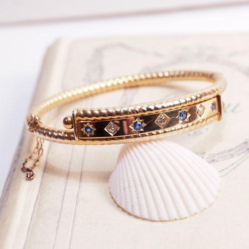 9金 天然ブルーサファイヤ&ダイヤモンド ヒンジバングル