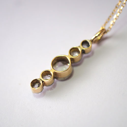 18金 ローズカットダイヤモンド 5ストーン ペンダント(アンティークジュエリー)