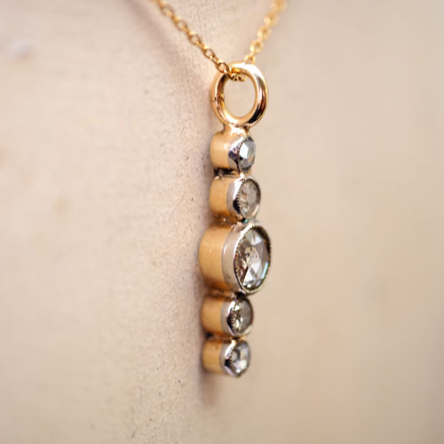 18金 ローズカットダイヤモンド 5ストーン ペンダント(アンティークジュエリー)