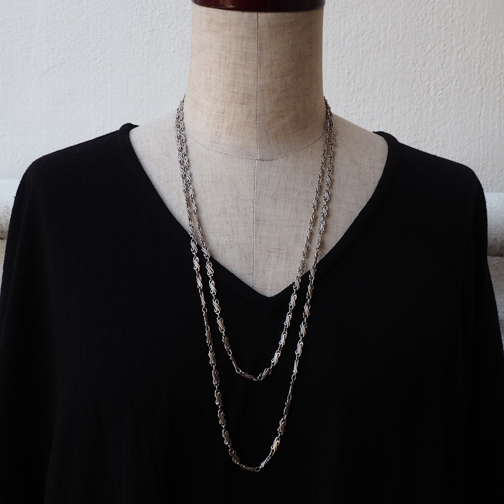 シルバー　ツイスト アンティークフィリグリーチェーン　　(137cm)