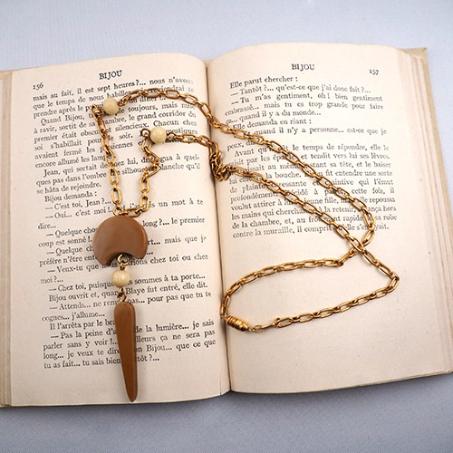 Auguste Bonaz オーギュストボナーズ　キャラメル　ガラリス　ネックレス