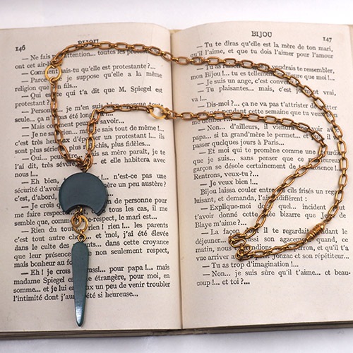 Auguste Bonaz オーギュストボナーズ　ブルーグリーン　ネックレス