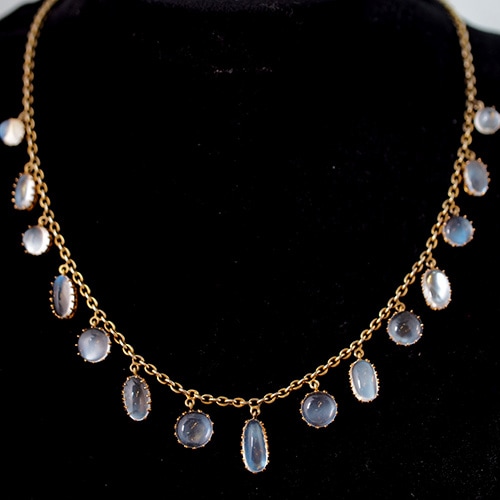 9金　ブルームーンストーン　フリンジネックレス