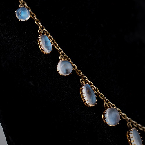 9金　ブルームーンストーン　フリンジネックレス