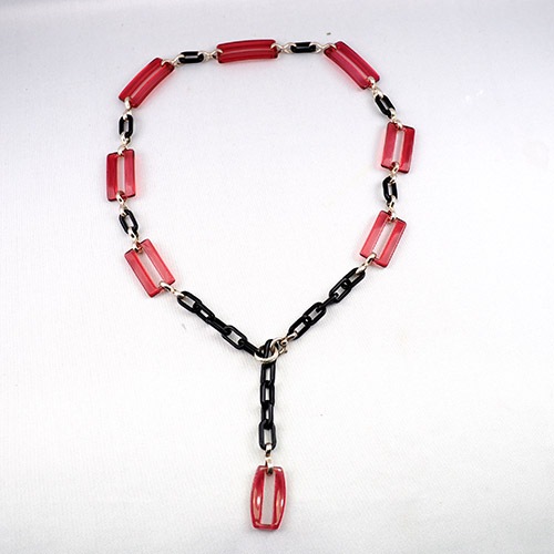 Auguste Bonaz オーギュストボナーズ　クリアレッド＆ブラック　ネックレス