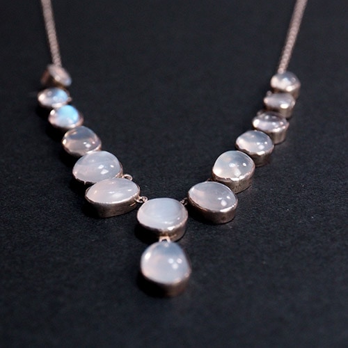 シルバー＆ブルームーンストーン　フリンジネックレス