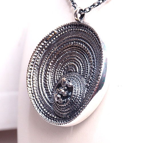 JORMA LAINE ヨルマレイン　シルバーカラーブロンズ　ビッグサン　ネックレス