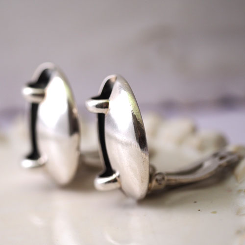 シルバー スウェーデン クリップイヤリング(北欧 ヴィンテージジュエリー)