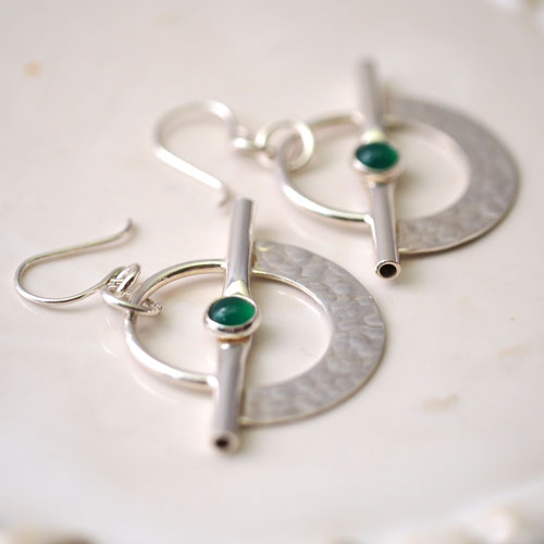 シルバー　フィンランド　グリーンアゲートピアス（北欧　ヴィンテージジュエリー）