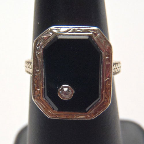 14金　オニキス＆ダイヤモンド　スクエアリング