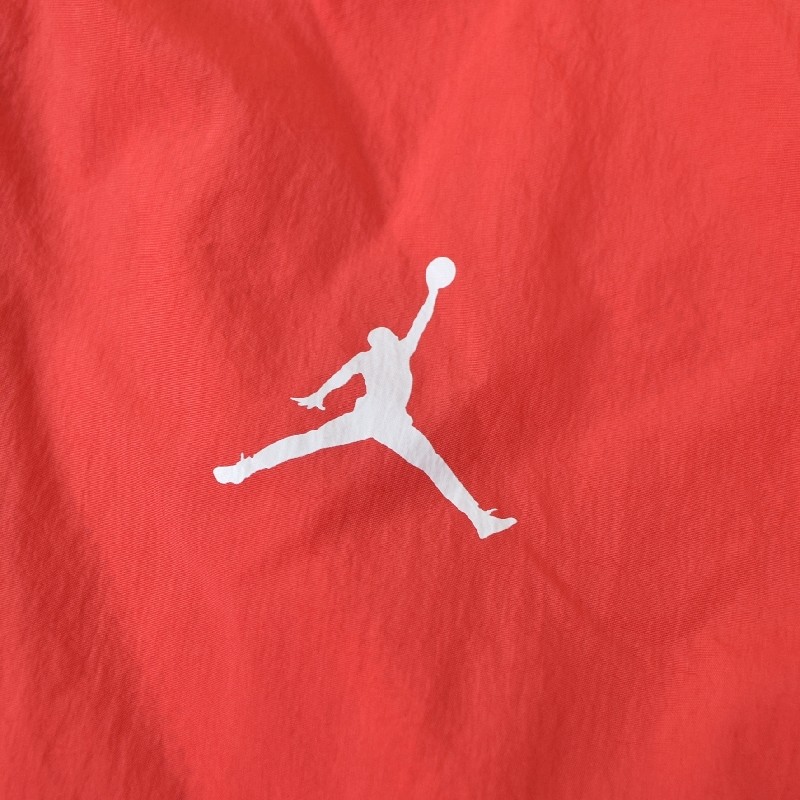 �礭�������� ��� NIKE �ʥ��� AIR JORDAN �������硼���� ������ɥ֥쥤���� �ʥ����󥸥㥱�å� �������� USA��ǥ� Essentials Woven Flight Jacket XL XXL