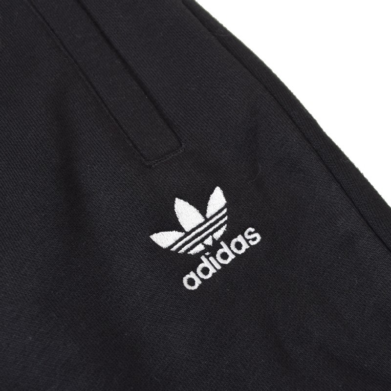 アディダス★超ビッグサイズ トレフォイル 刺繍ロゴ ナイロンパンツ 黒 6XO 大きいサイズ メンズ adidas アディダス Originals オリジナルス