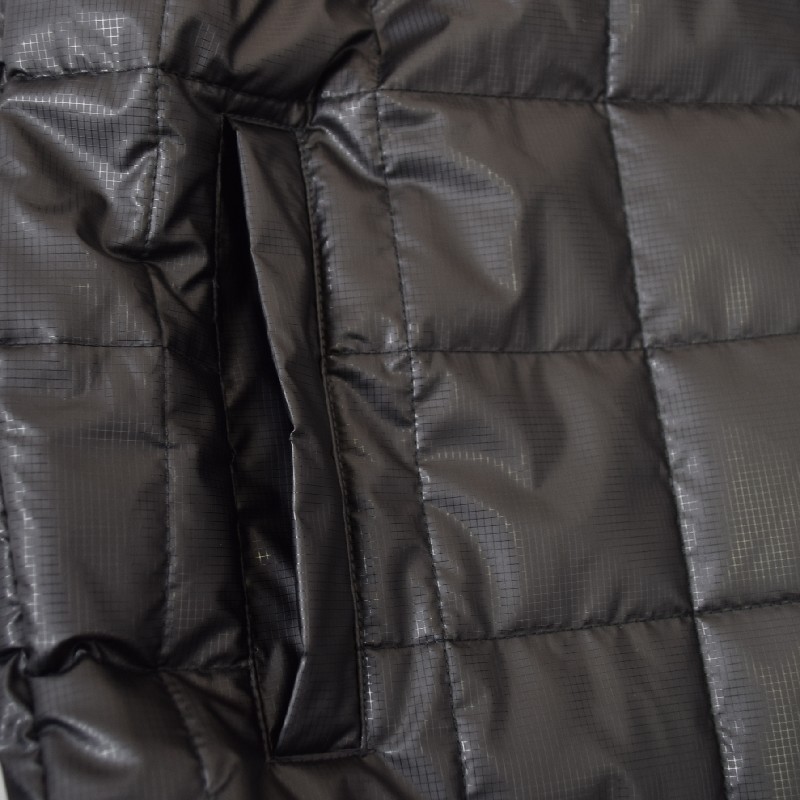 大きいサイズ メンズ TRUE RELIGION トゥルーレリジョン GEO QUILTED