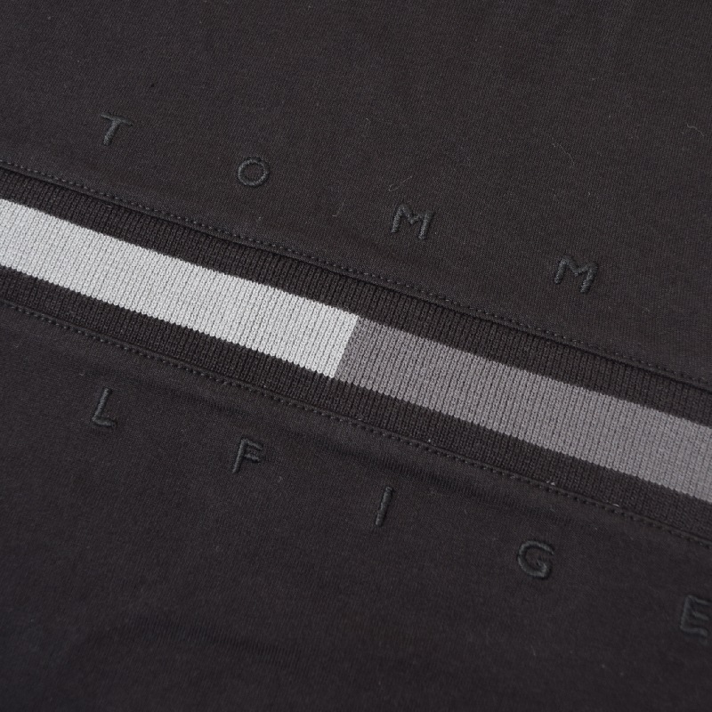 �礭����������� �ȥߡ��ҥ�ե����� TOMMY HILFIGER Ĺµ�ԥ���� ����� �����ɽ� Long-Sleeve Tonal Flag Logo T-Shirt XL XXL