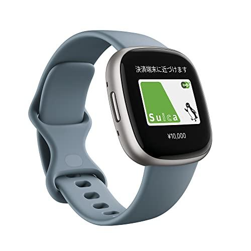 Fitbit Versa 4 [�E�H�[�^�[�t�H�[���u���[/�v���`�i�A���~�j�E��]