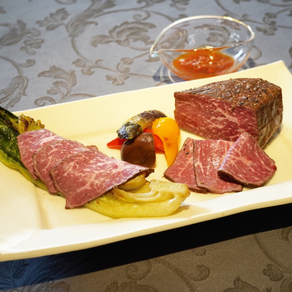 【送料込】＜御室＞黒毛和牛ローストビーフ340ｇ