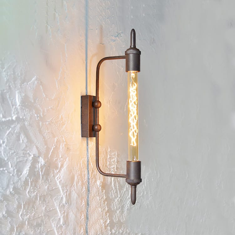ヴィンテージ感あふれる、おしゃれな錆び加工のブラケットライト | WL002