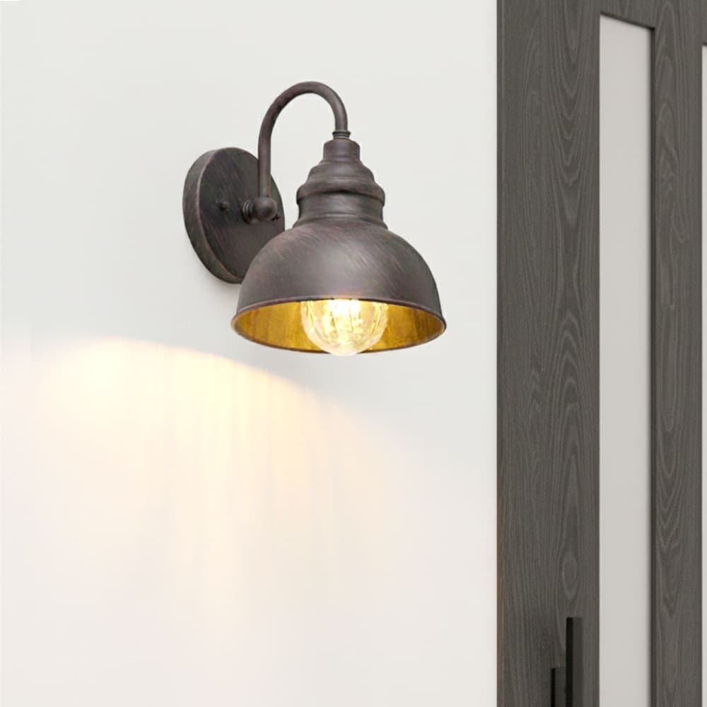 可愛いレトロデザイン！玄関をおしゃれに彩る屋外照明 ｜ WP028