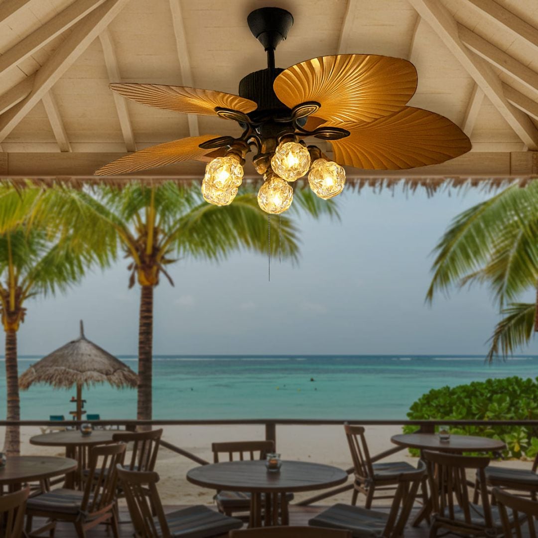 南国リゾートの雰囲気を演出するシーリングファンライト｜F003
