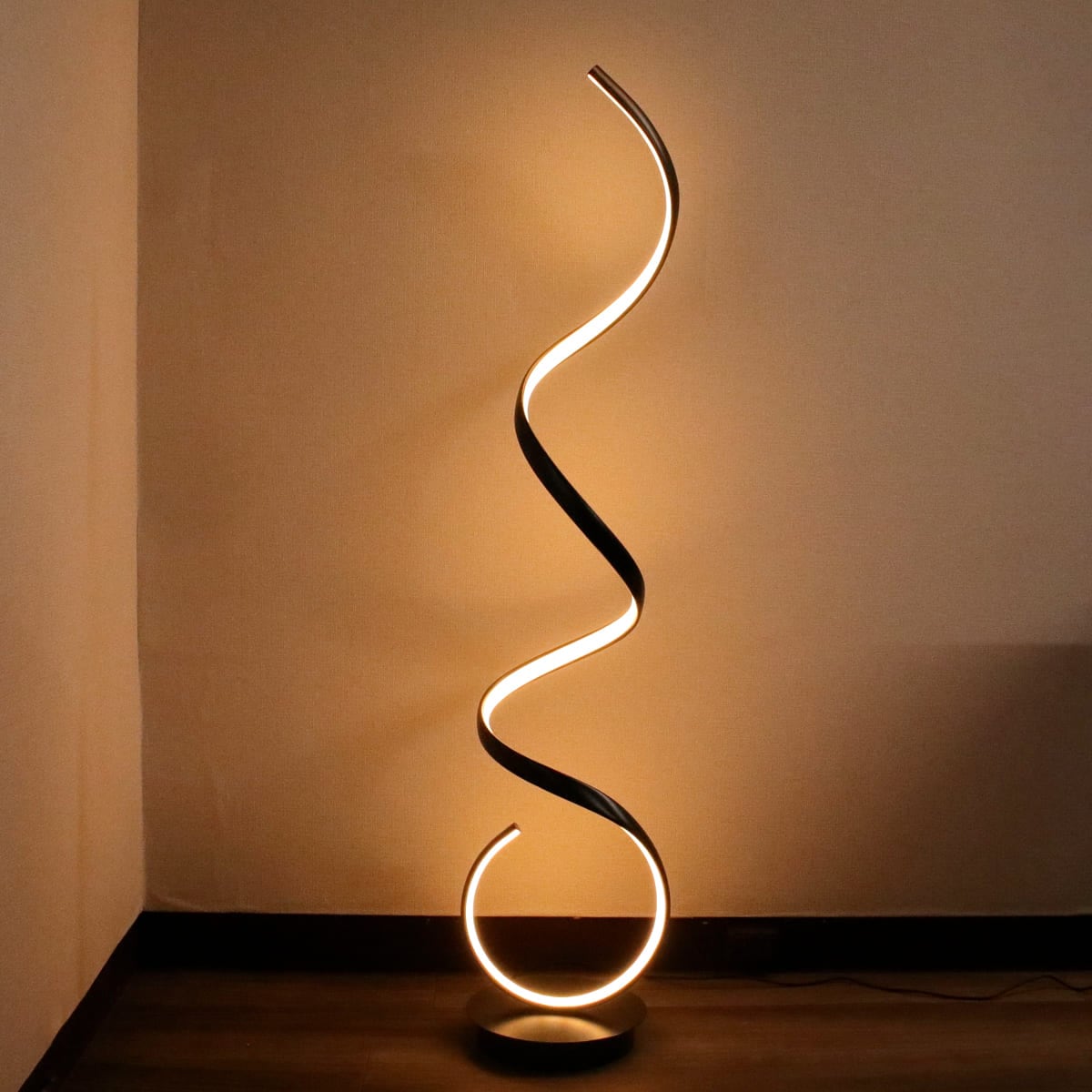 触れると弾む不思議なデザイン！今までにない個性派スタンドライト｜stand019