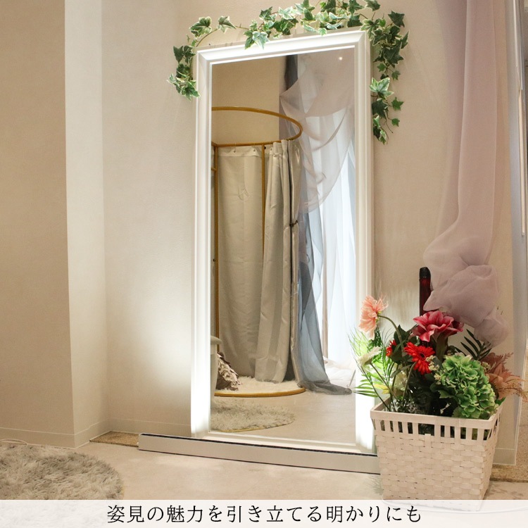 フロアライトでワンランク上の空間演出を実現！床から照らす間接照明｜fl001
