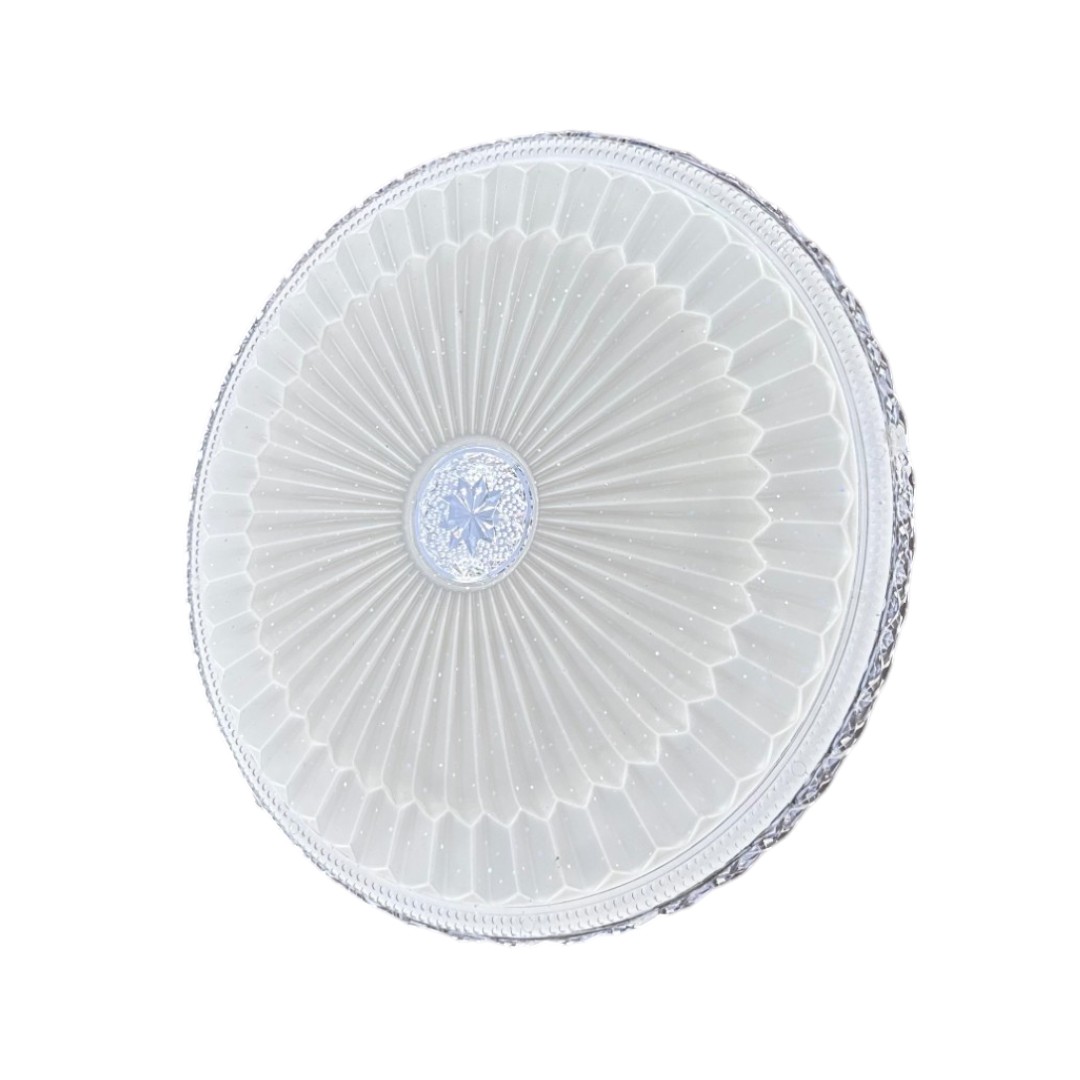 クリスタル風LEDライト。リモコン操作＆簡単設置で上品な空間に｜C021