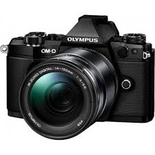 オリンパス OLYMPUS OM-D E-M5 Mark II 14-150mm II レンズキット [ブラック]
