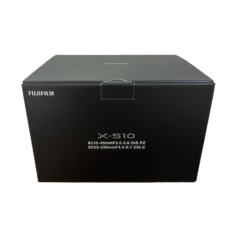 【新品】FUJIFILM 富士フイルム ミラーレス一眼カメラ X-S10 XF18-55mm レンズキット