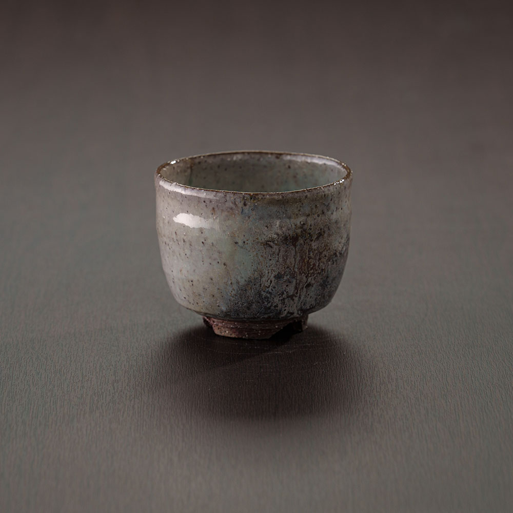 萩灰被茶盌 扇窯 | 工芸品,萩焼 | 日本各地の工芸品を販売 日本伝統市
