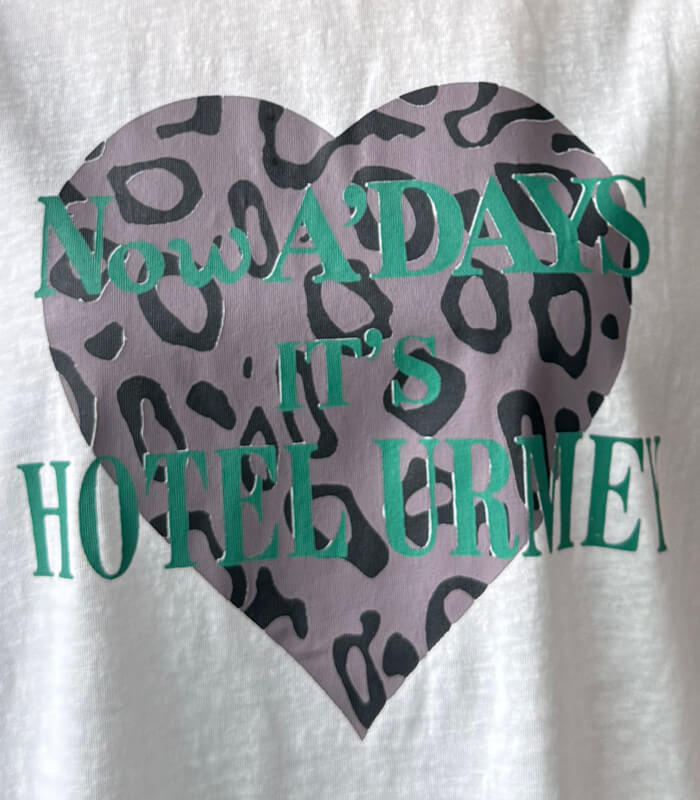 【DESERT ROSE】ビジュー装飾レオパードハートプリントTシャツ▼BDCS-52