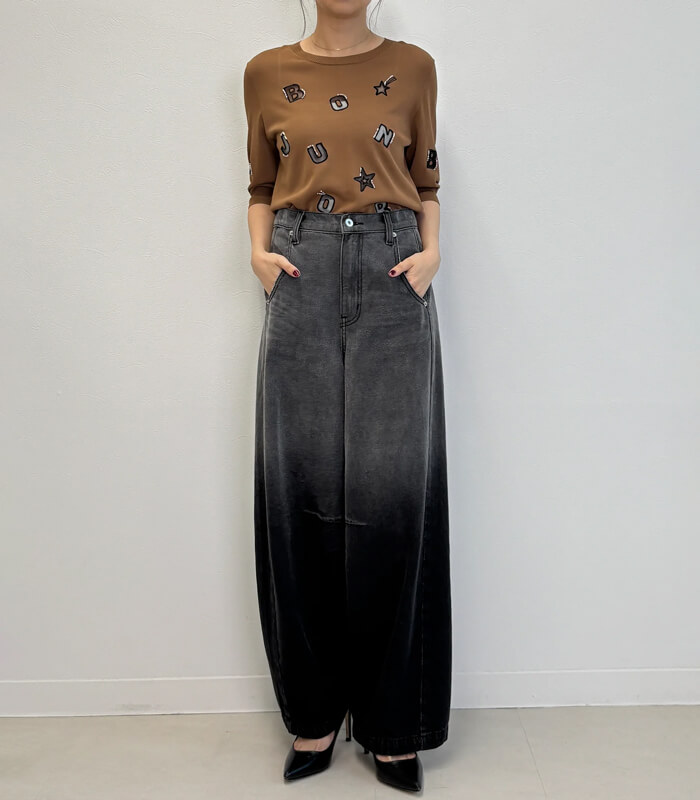 【BEATRICE】“BONJOUR”レタリングチュール刺繍 5分袖プルオーバー★☆E99408