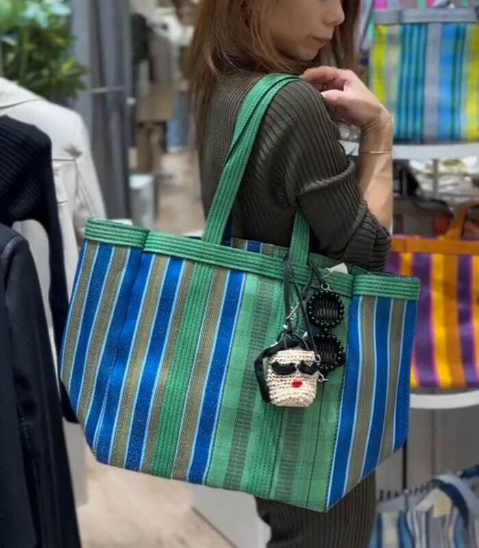 Babachic Bags】カラフルロングショルダートートバッグ(チャームは