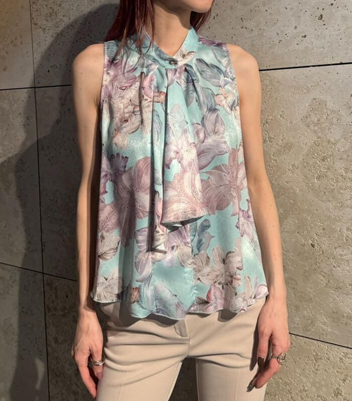 【RINASCIMENTO】フラワープリントラッフルブラウス★ITRIN127641