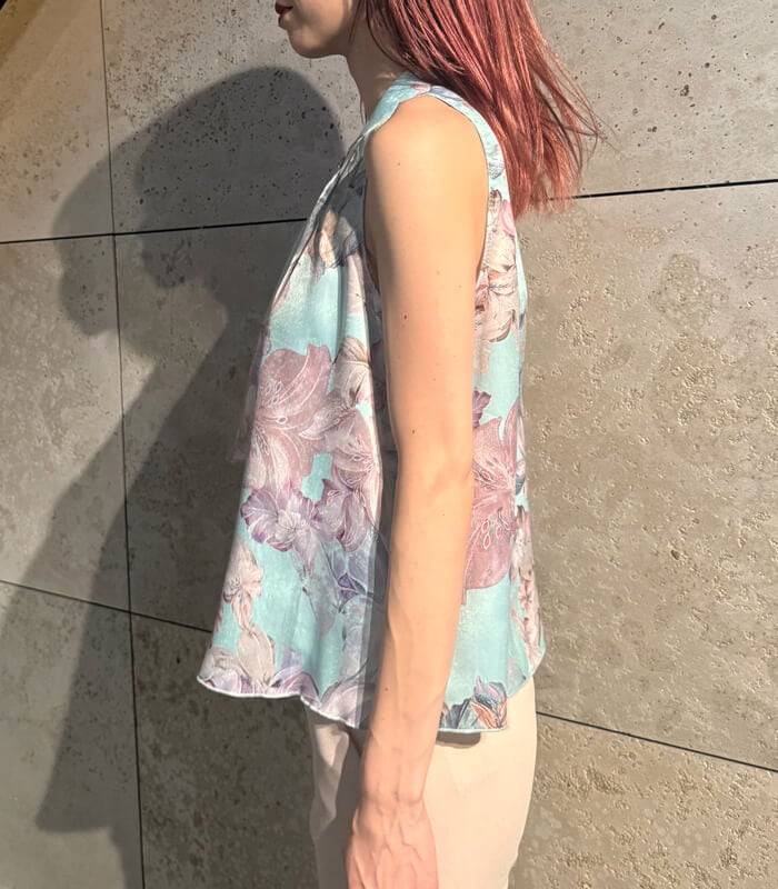 【RINASCIMENTO】フラワープリントラッフルブラウス★ITRIN127641