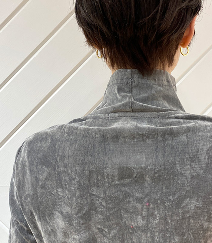 【SALE】【MAISON MAVERICK PRESENTS】文字グラフィックモックネックベロアカットソー●☆MM2428