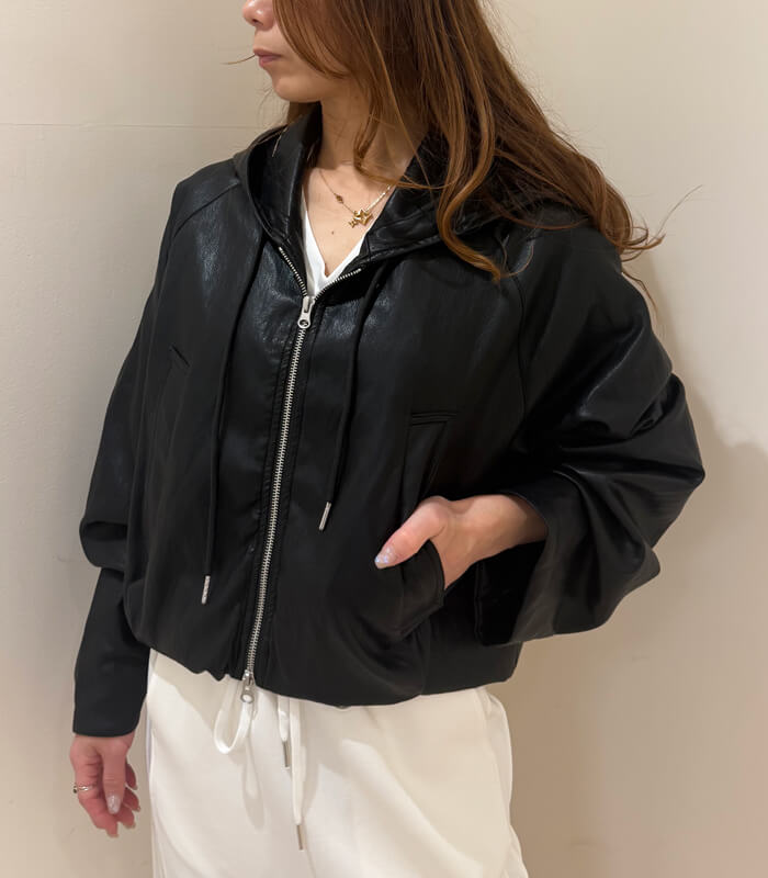 プラージュ　フェイクレザー　フーディー LUGIVA】フェイクレザーショートフーディー☆102618 | WEAR,アウター