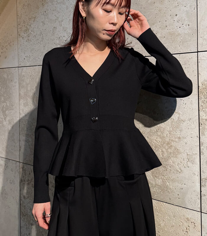 【PICCIN PERLA】ハートボタンペプラムカーディガン★☆904500