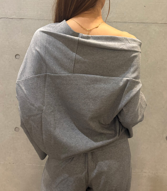 【SUNCOO PARIS】オーバーサイズオフショルダーフリースジャンパー★☆GU09149