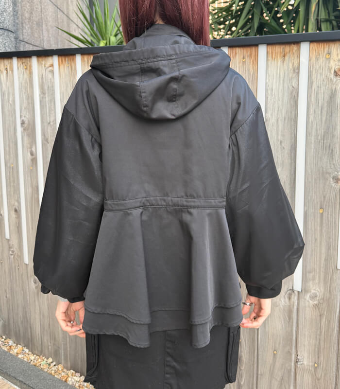 【TOLNERA】ドロストAラインフリルフレアー中綿フーディージャケット★T57160JS