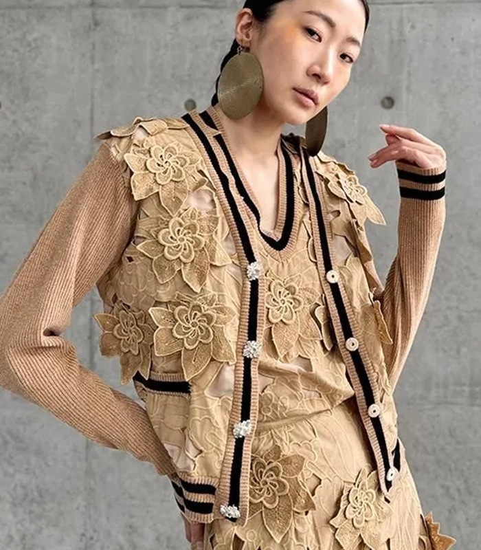 【Adonisis】フラワーモチーフレース&モールニットカーディガン★250313