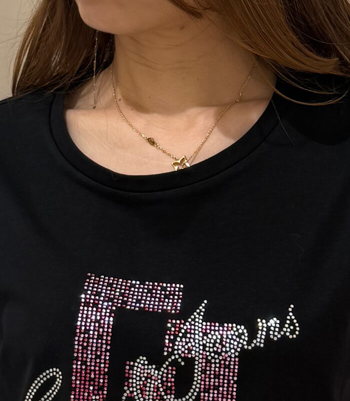 【GAUDI】ロゴ入りラインストーンTシャツ★☆IT611BD64046