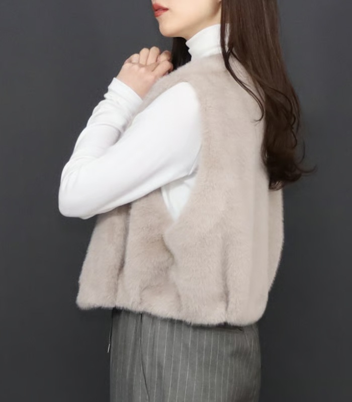 【MARIED'OR】上質ミンク調ファーVネックバルーンベスト★☆57131